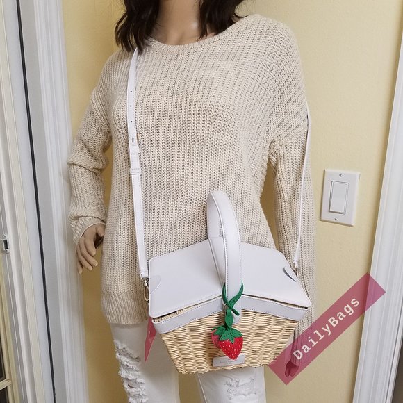 NWT KATE SPADE 100% AUTHENTIC PICNIC IN THE BASKET PARK STRAWBERRY PINK NOVELTY - Picture 3 of 10